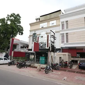 Oyo 16147 Jyoti Continental Agra (Uttar Pradesh)