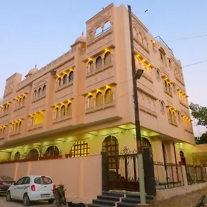 The Taj Vista Agra- Walking Distance To Taj Mahal Отель
