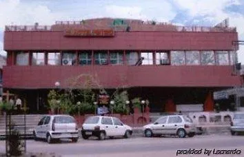 Oyo 11647 Hotel Metro Agra   Agra (Uttar Pradesh)