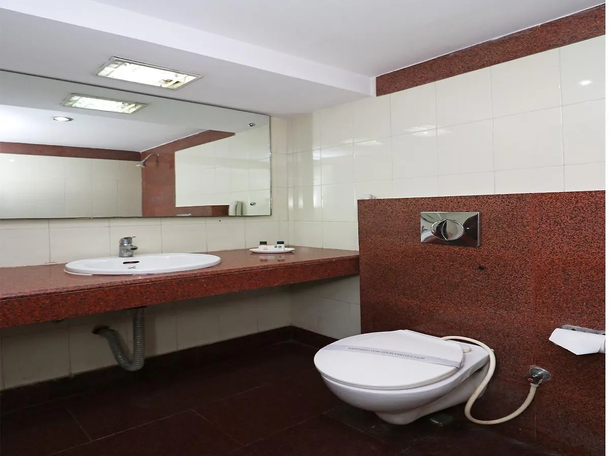 Oyo 11647 Hotel Metro Agra  India