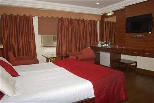 Oyo 11647 Hotel Metro Agra   Agra (Uttar Pradesh)